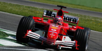Filho de Rubens Barrichello entra na Fórmula 3 como nova promessa do Brasil
