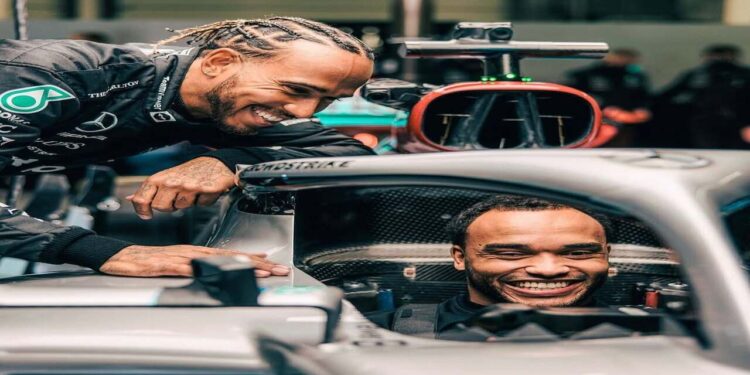 Lewis e Nicolas Hamilton - Créditos: Imagem Divulgação Instagram @nicolashamilton