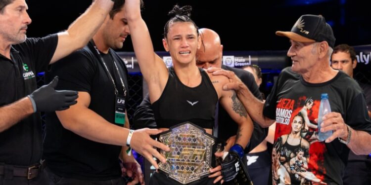 Invicta, Aieza Bertolso afirma estar pronta para lutar no maior evento de MMA do mundo - Foto: divulgação LFA