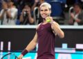 Alcaraz vai à final de Tóquio.