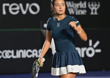 Alexandra Eala em ação no SP Open