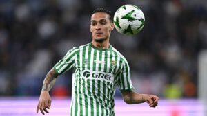 Antony em ação pelo Real Betis na temporada passada