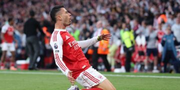 Martinelli comemora gol do Arsenal contra o City