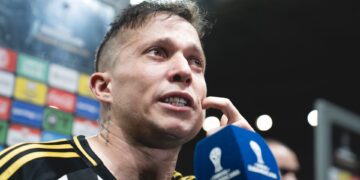 Bernard compara trabalhos de técnicos no Atlético.