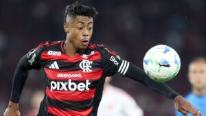 Bruno Henrique durante jogo do Flamengo