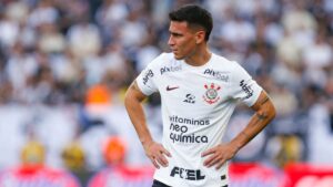CAS: Matías Rojas quando ainda atuava pelo Corinthians