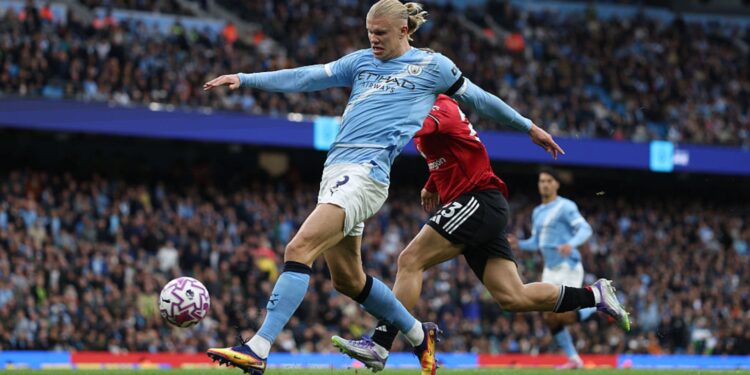 Haaland em lance que marcou o gol do City