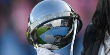 Conmebol: Troféu da Copa Sul-Americana