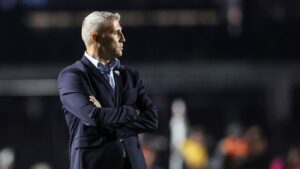 Hernán Crespo segue focado em encontrar soluções no São Paulo