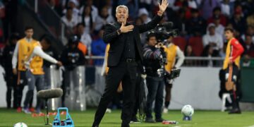 Hernán Crespo durante jogo contra a LDU