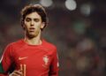 Mansão milionária de João Félix com 11 banheiros, 7 quartos e 2 piscinas foi comprada