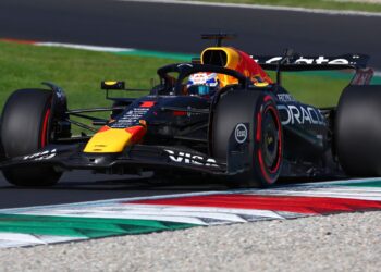 F1: Max Verstappen é pole no GP de Monza.
