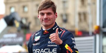 Verstappen deu show no final de semana da F1