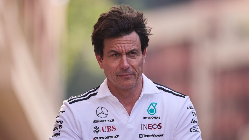 F1: Wolff impõe condição na Mercedes para se aposentar