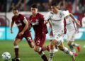 Lance do duelo de ida entre Fluminense x Lanús