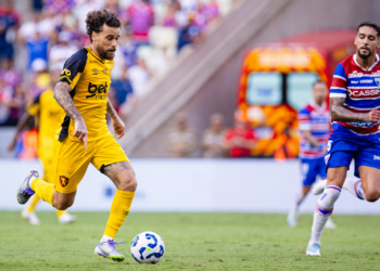 Fortaleza derrota Sport no Brasileirão.