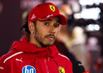 Hamilton durante entrevista
