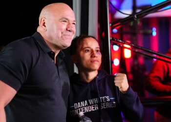 Dana White enalteceu atuação de Carol Foro - Foto: Chris Unger/UFC