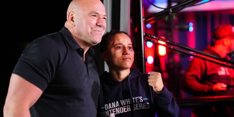 Dana White enalteceu atuação de Carol Foro - Foto: Chris Unger/UFC