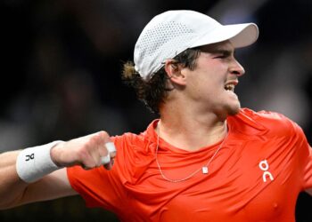 João Fonseca comemora vitória na Laver Cup