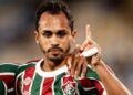 Lima comemorando gol