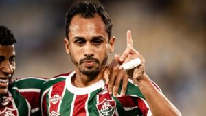 Lima comemorando gol