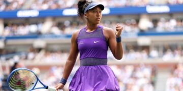 Naomi Osaka celebra vitória nas oitavas do US Open