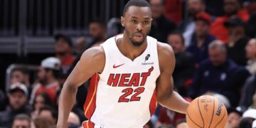 NBA: Andrew Wiggins deve permanecer no Miami Heat.