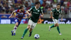 Palmeiras x Fortaleza no Brasileirão.