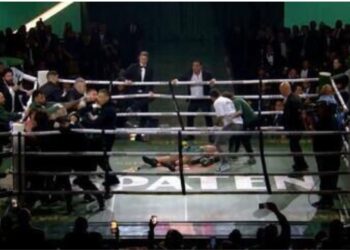 Popó x Wanderlei termina em caos e ambulância.