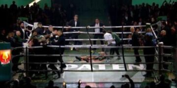 Popó x Wanderlei termina em caos e ambulância.