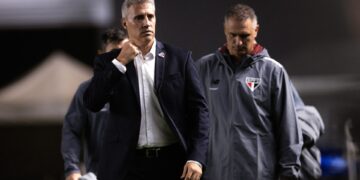 São Paulo: Crespo faz promessa à torcida sobre a Libertadores.