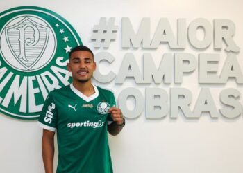 Na mira do Zenit, Riquelme Fillipi com a camisa do Palmeiras