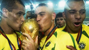 O gol histórico de Ronaldo que marcou a final da Copa 2002