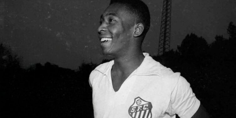 O gol que consolidou Pelé como ícone do futebol mundial