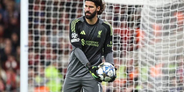 Thibaut Courtois, Alisson e Donnarumma: quem merece ser eleito melhor goleiro do mundo?