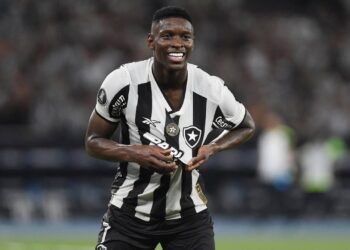 O melhor jeito para chegar ao Estádio Olímpico Nilton Santos para a partida entre Botafogo x Fortaleza