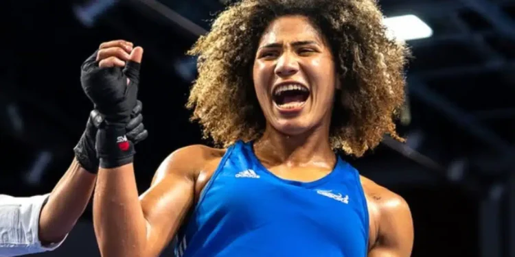 Rebeca Santos é a número 1 do mundo na divisão até 60 kg - Foto: World Boxing