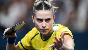 Bruna Takahashi e sua trajetória de sucesso no tênis de mesa