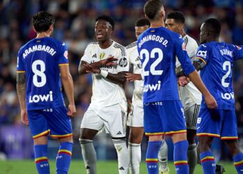 Thibaut Courtois saiu em defesa de Vinícius Júnior após as críticas dos jogadores e do treinador do Getafe