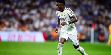 Vinícius Júnior desperta interesse do Al-Ahli, da Arábia Saudita.