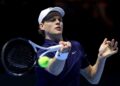 Sinner vence Djokovic e vai enfrentar Alcaraz na final do Six Kings Slam