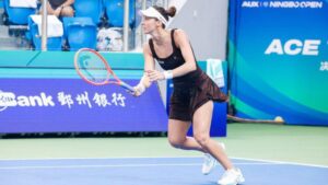 Luisa volta à quadra na madrugada deste sábado