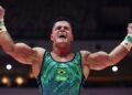 Caio Souza disputou a final do individual geral em Jacarta