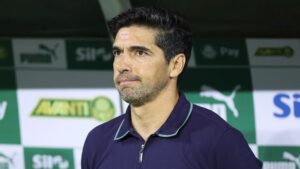Abel Ferreira destaca atuação do Palmeiras na goleada sobre o Red Bull Bragantino