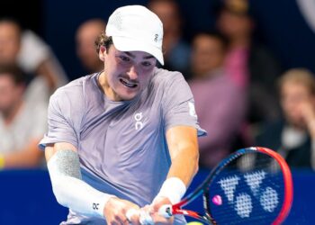 João Fonseca avançou às quartas de final do ATP 500 da Basileia