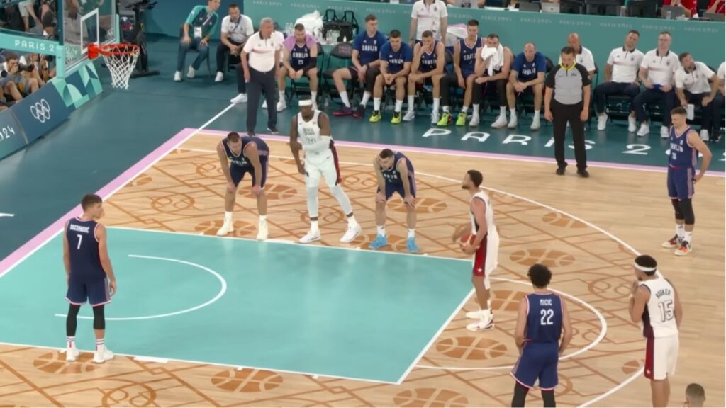 A virada dos EUA sobre a Sérvia que parou o basquete em Paris