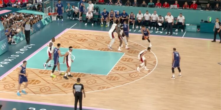 A virada dos EUA sobre a Sérvia que parou o basquete em Paris