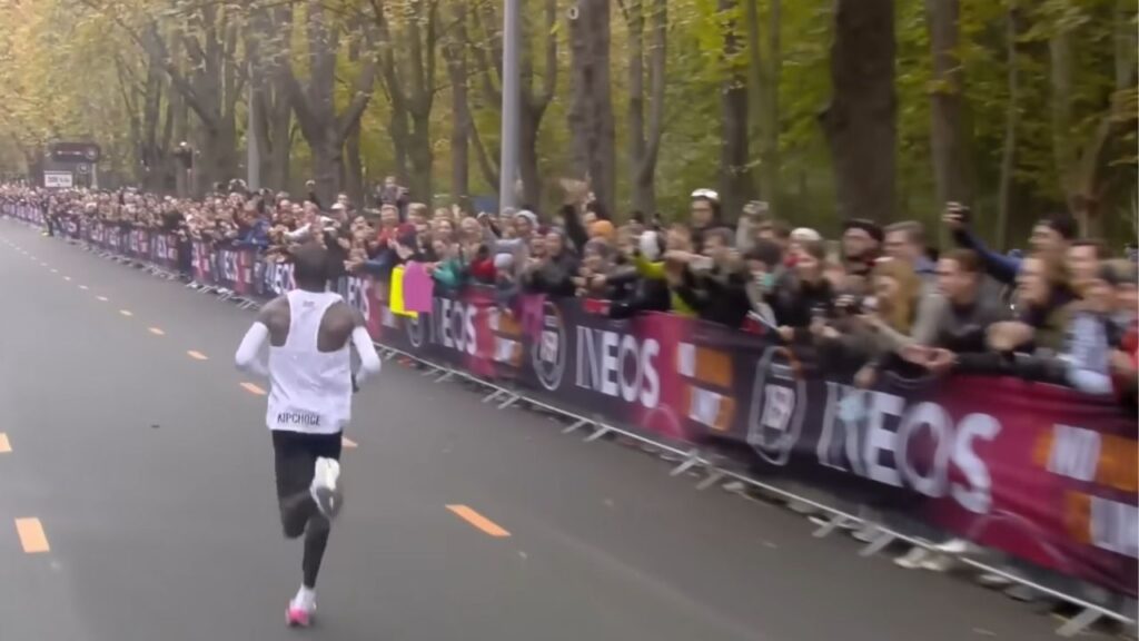 O corredor que inspirou o mundo com um feito inédito no atletismo