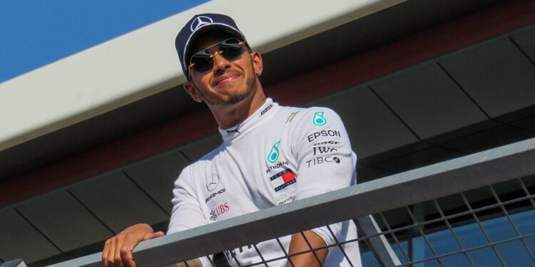 Como Lewis Hamilton lida com a fadiga física e mental na Fórmula 1